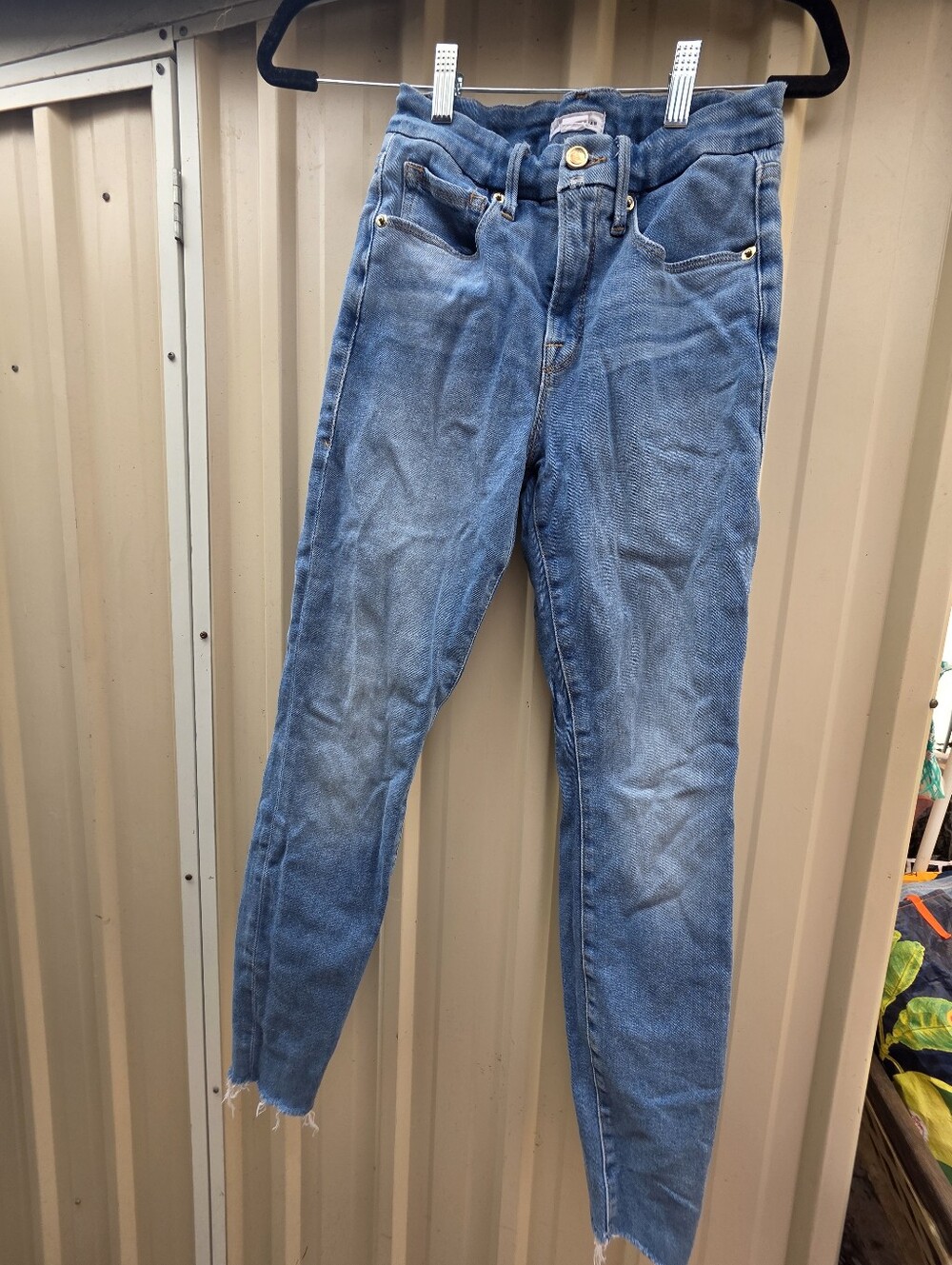 Good American Mid Rise Distressed Straight Leg Jeans Size 4 27